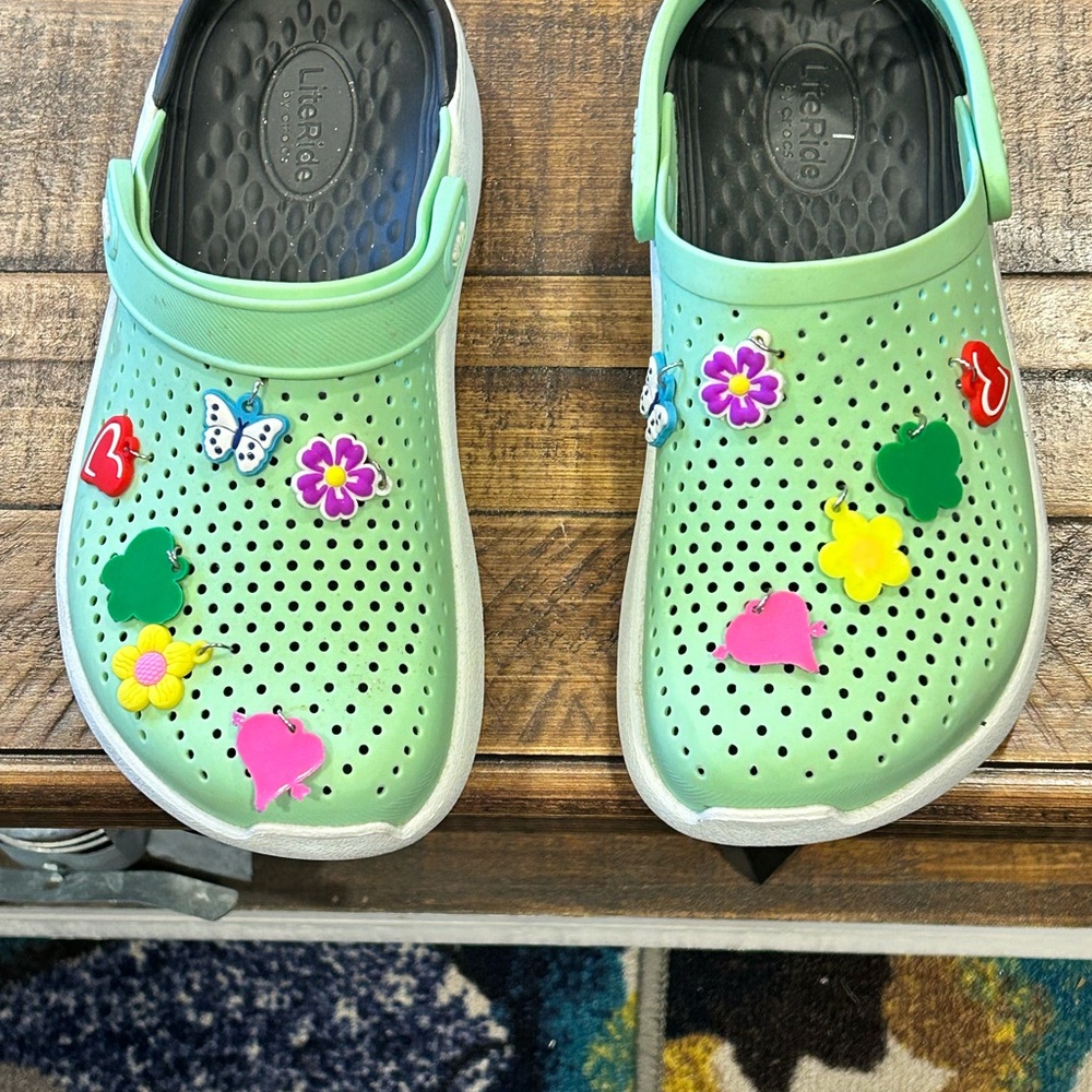 Lime green lite ride Crocs